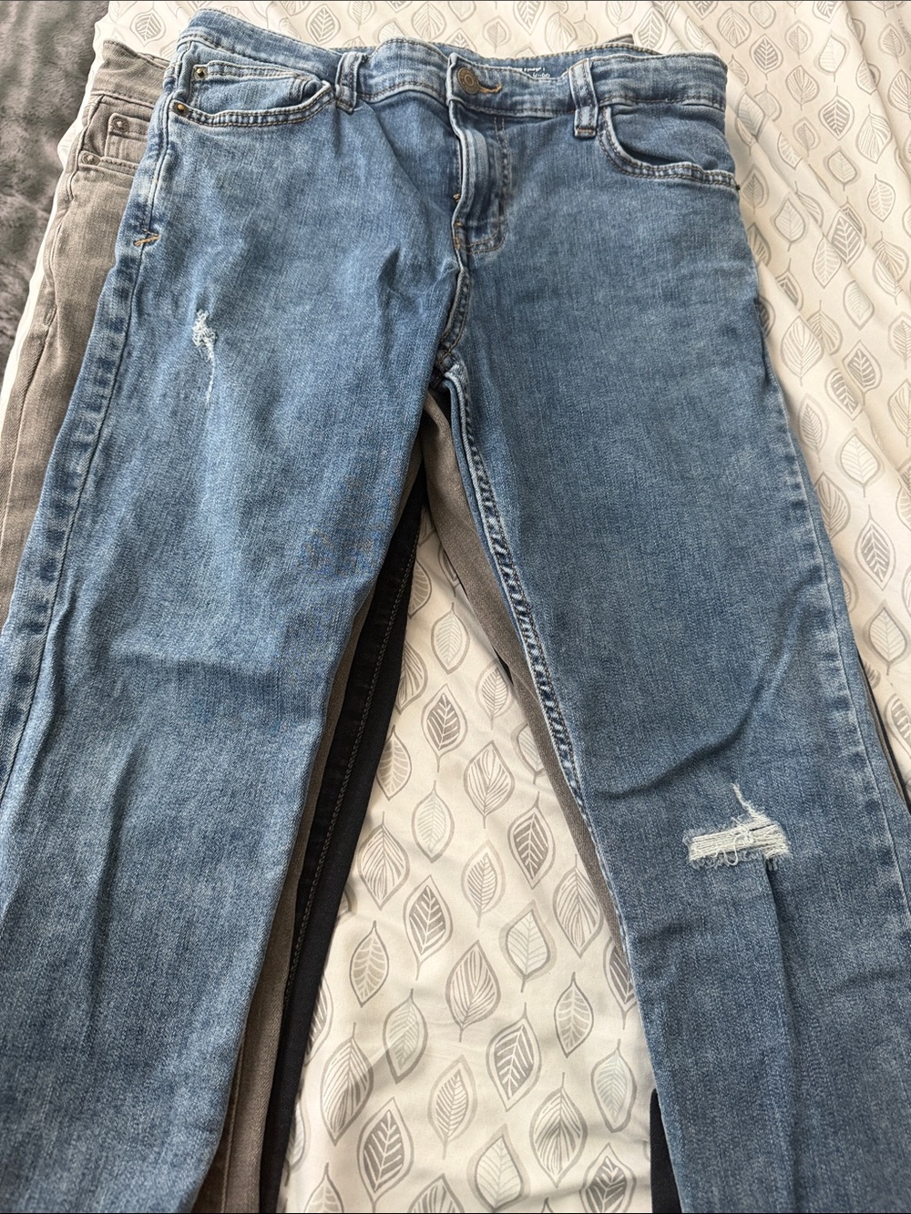 Cat & Jack Light Blue Relaxed Men’s Jeans